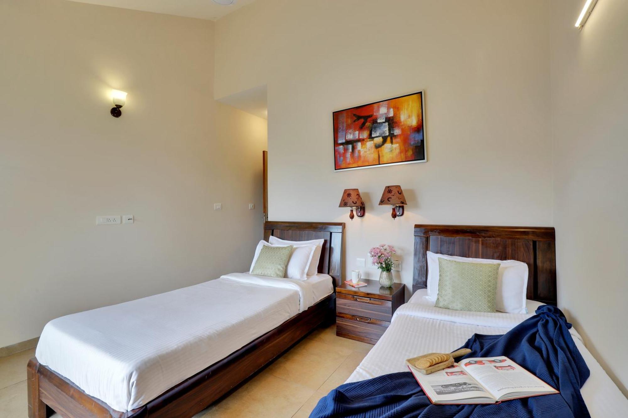 Veera Strand Park Serviced Apartments Near 칼랑굿 외부 사진